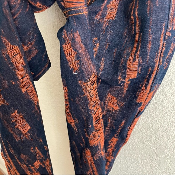 Sold Out Jaded London Y2K Boyfriend Straight Jeans in Indigo Orange Distressed - Picture 10 of 13